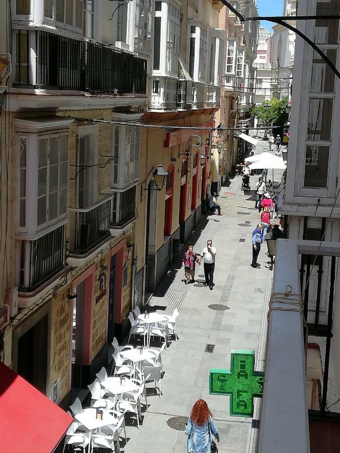 Extraordinario Piso Junto Playa Y En Pleno Centro Apartment Кадис Екстериор снимка